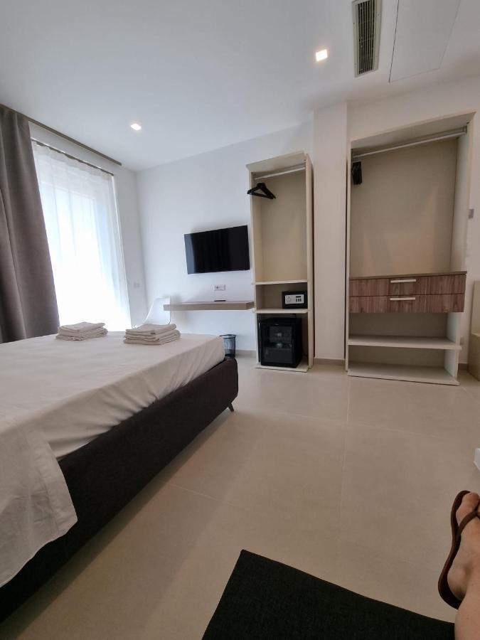 Marea Retreat Rooms Marina di Camerota Bagian luar foto