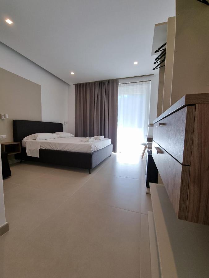 Marea Retreat Rooms Marina di Camerota Bagian luar foto
